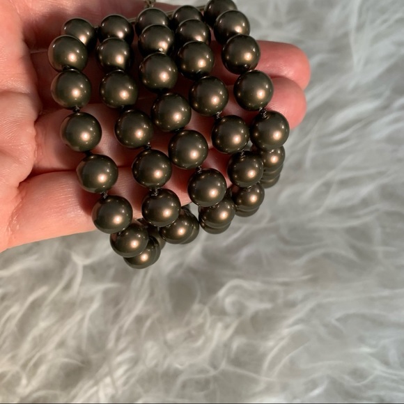 Multi-strand brown pearl bracelet NEW No tags One Size beaded - Picture 3 of 8